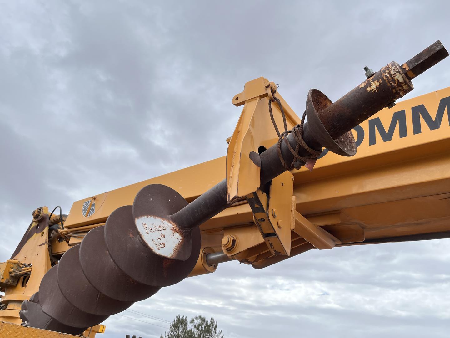 ./imagenes/INVOICE/2019/6832/CAMION PERFORADOR  (24).JPG